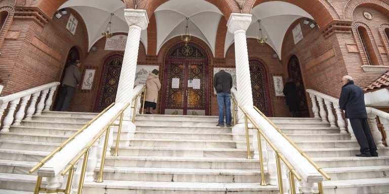 Άρση μέτρων | Ανοίγουν οι εκκλησίες