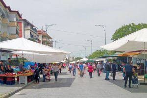 Στη λαϊκή της Κατερίνης