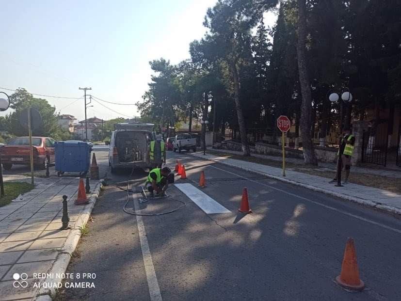 Εργασίες διαγράμμισης διαβάσεων σε Τρίλοφο και Κολινδρό από την Π.Ε. Πιερίας