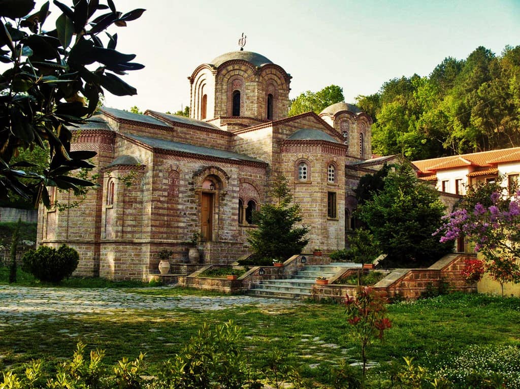 Λιτόχωρο | Αγρυπνία, στο Μοναστήρι του Αγίου Διονυσίου, "επί τη μνήμη του Αγίου Μεγαλομάρτυρος Δημητρίου"