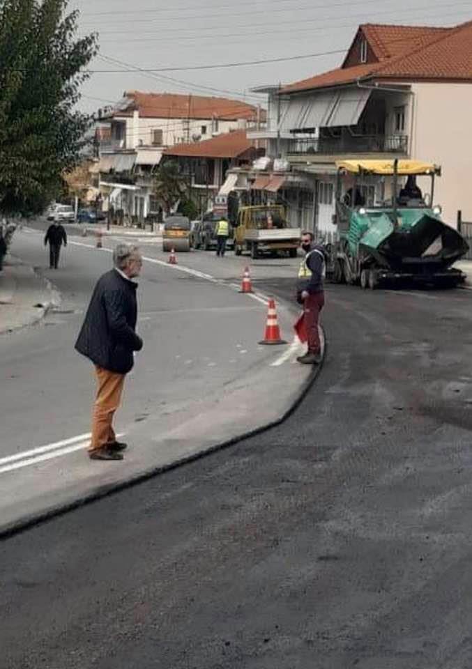 Τεχνικές παρεμβάσεις αποκατάστασης οδοστρώματος στο Αιγίνιο από την Π.E. Πιερίας