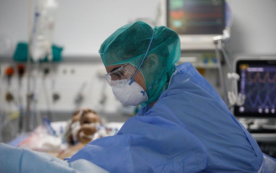 Κορωνοϊός | 16 νέα κρούσματα στην Πιερία σήμερα (16/3) από τα 1.533 - Πάνω από 600 οι ασθενείς σε ΜΕΘ - 59 νεκροί