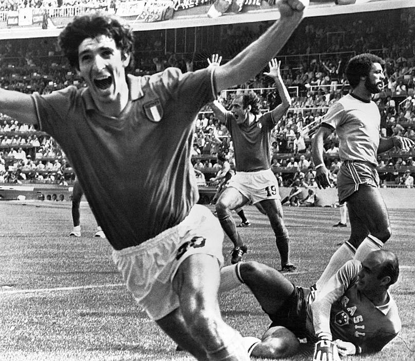 "Έφυγε" στα 64 ο ήρωας της Ιταλίας στο Μουντιάλ 1982, Πάολο Ρόσι