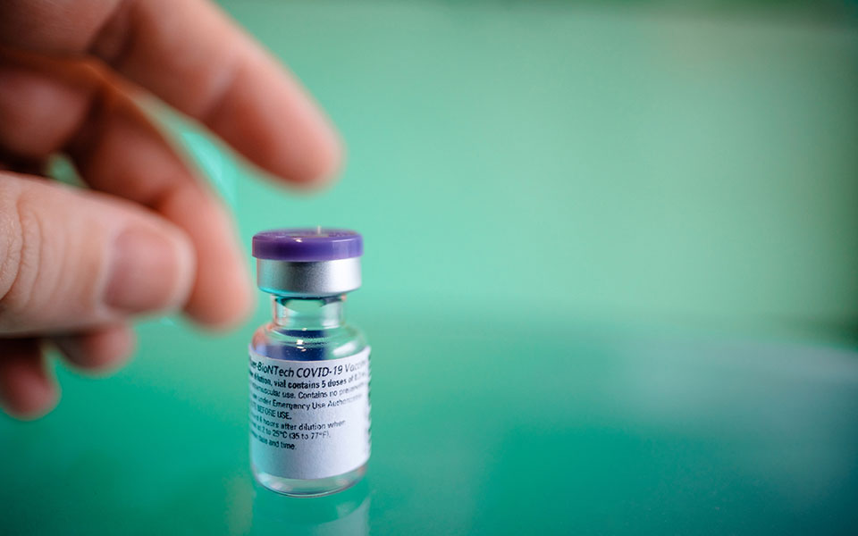 Η BioNTech ετοιμάζεται να διαθέσει εμβόλιο κατά των μεταλλάξεων του κορωνοϊού σε 6 εβδομάδες
