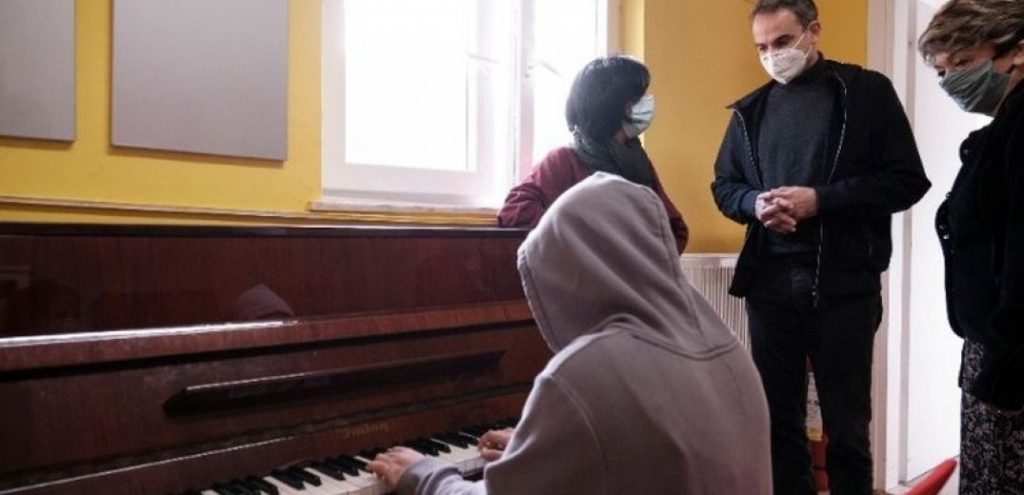 Θεσσαλονίκη | Το Ορφανοτροφείο Θηλέων "Μέλισσα" επισκέφθηκε ο πρωθυπουργός και συνομίλησε με τα παιδιά