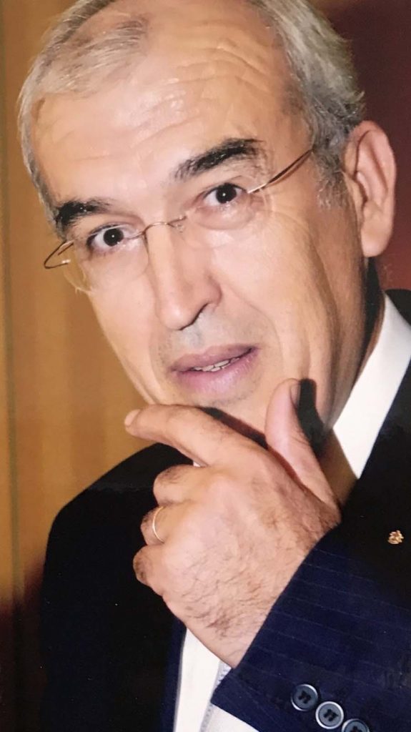 "Έφυγε" ο Αντώνης Σαμολαδάς, ο ποιητής του Έρωτα