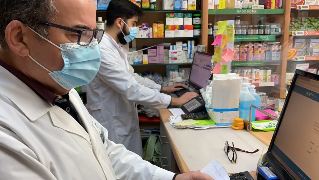 Πρόεδρος Φαρμακοποιών Πιερίας | Χρειάζονται περισσότερα εμβολιαστικά κέντρα