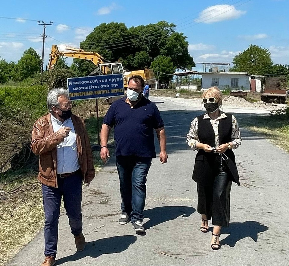Καθαρισμός στραγγιστικής τάφρου στην Περίσταση από την Περιφερειακή Ενότητα Πιερίας