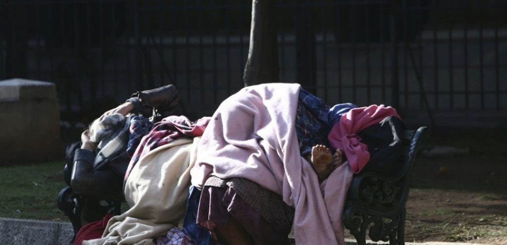 Δήμος Θεσσαλονίκης | Έκκληση στους πολίτες να ενημερώνουν τις υπηρεσίες για άστεγους