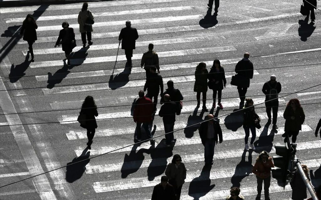 Γονικές παροχές | Από 1 Οκτωβρίου χωρίς φόρο έως 800.000 ευρώ