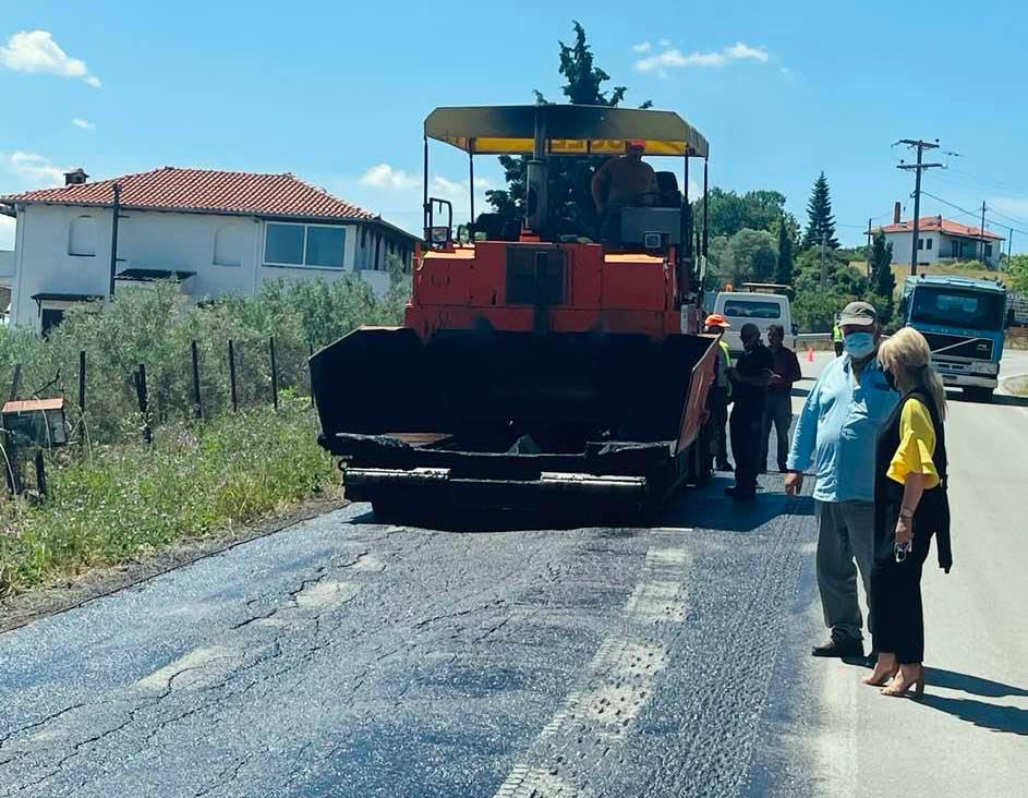 Αυτοψία Αντιπεριφερειάρχη Πιερίας σε τεχνικές παρεμβάσεις συντήρησης ασφαλτόστρωσης