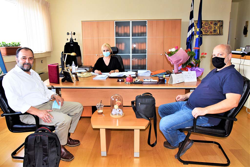 Η Π.Ε. Πιερίας αρωγός στις δράσεις του Μουσικού Σχολείου Κατερίνης και στη φιλανθρωπική συναυλία με τον Μανώλη Μητσιά