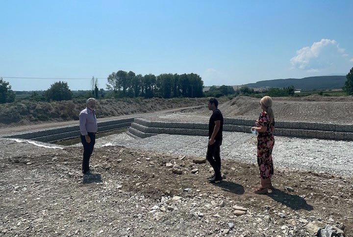 Σε σωστικές παρεμβάσεις, για την αντιπλημμυρική προστασία, η Αντιπεριφερειάρχης Πιερίας