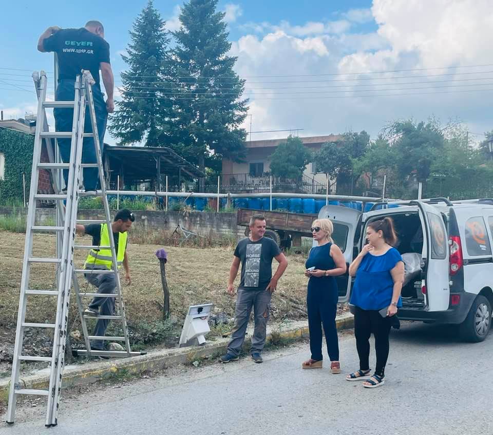 Τοποθέτηση φωτεινών παλλόμενων σηματοδοτών από την Περιφερειακή Ενότητα Πιερίας