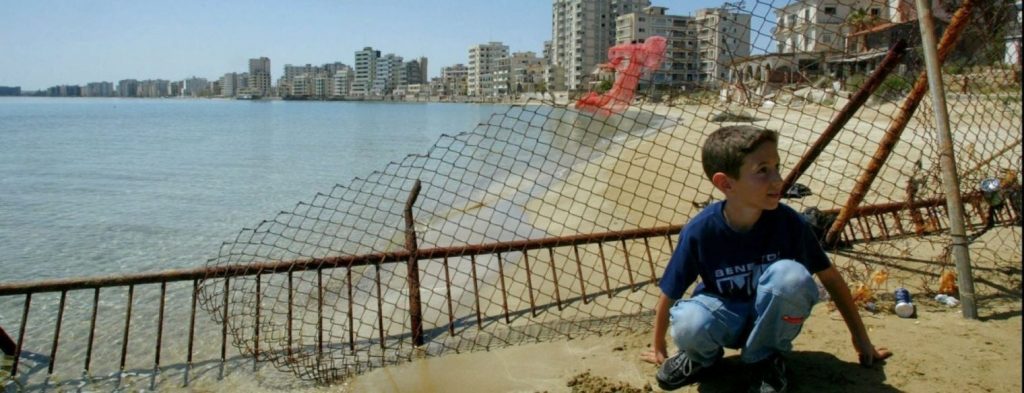 Ζέζα Ζήκου | Βαρώσια: Και τα φαντάσματα σας εκδικούνται, κ. Αναστασιάδη