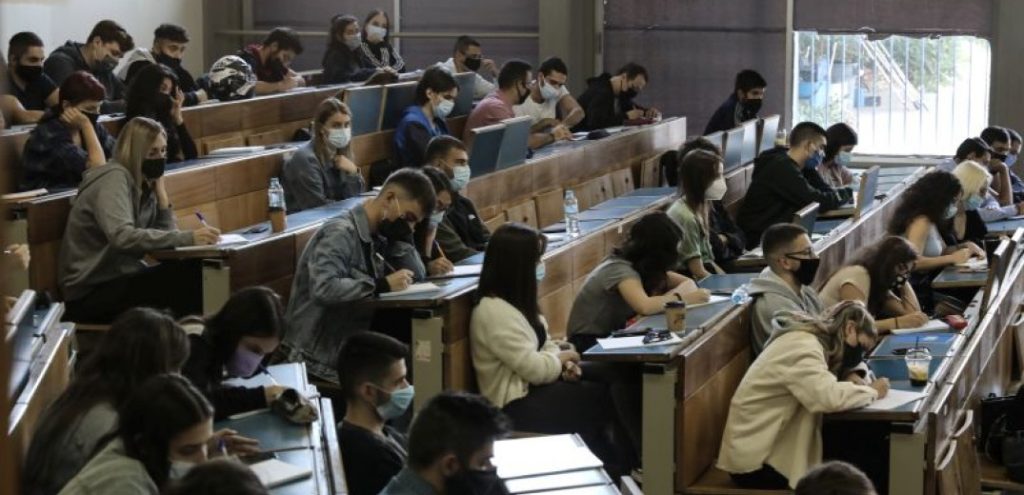 ΑΠΘ- ΠΑΜΑΚ | Ανοίγουν σήμερα τις πύλες τους για τους φοιτητές με δια ζώσης μαθήματα