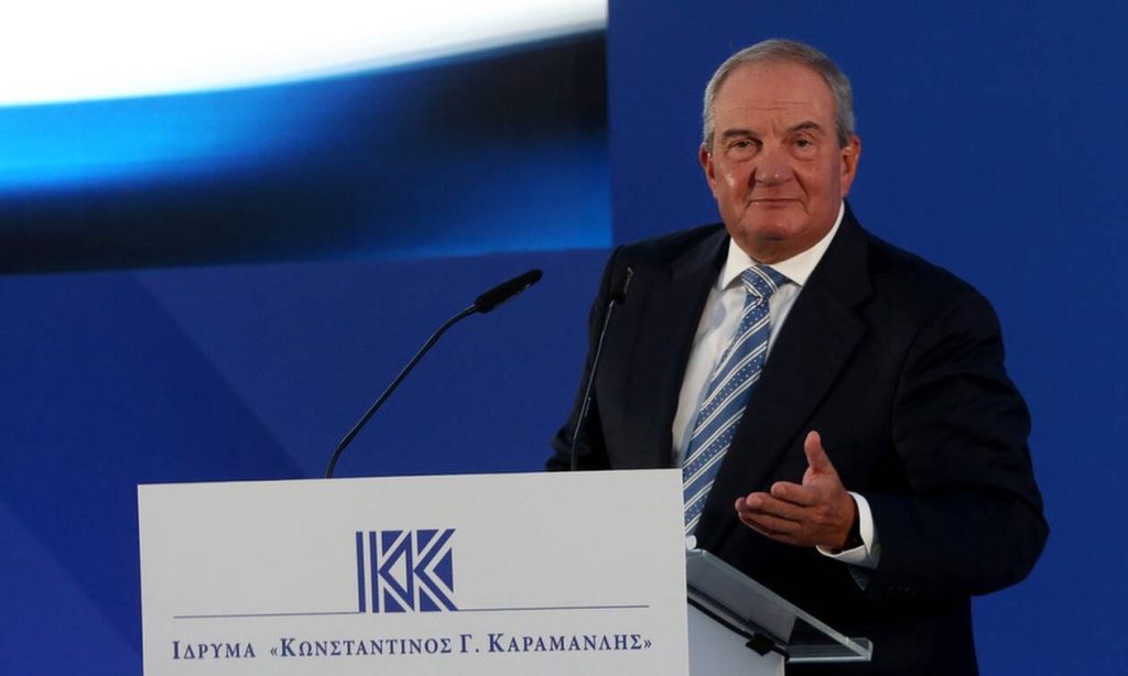 Αποθέωση από «εχθρούς» και φίλους