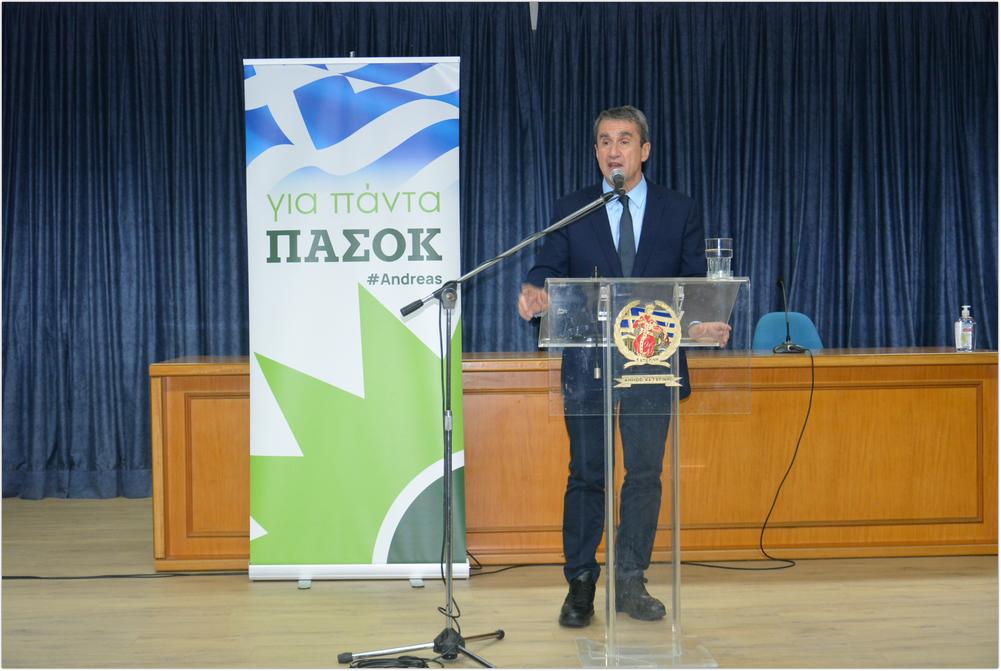 Εκλογές ΚΙΝΑΛ | Ανδρουλάκη ψηφίζει ο Λοβέρδος