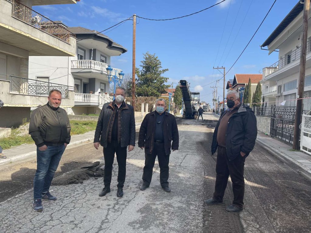 Δήμος Κατερίνης | Ασφαλτόστρωση οδών στην Καλλιθέα