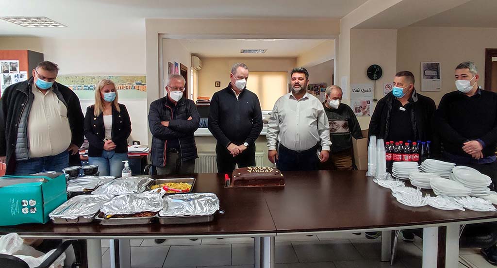 Κοπή πίτας για διοίκηση και εργαζόμενους της ΔΕΥΑΚ