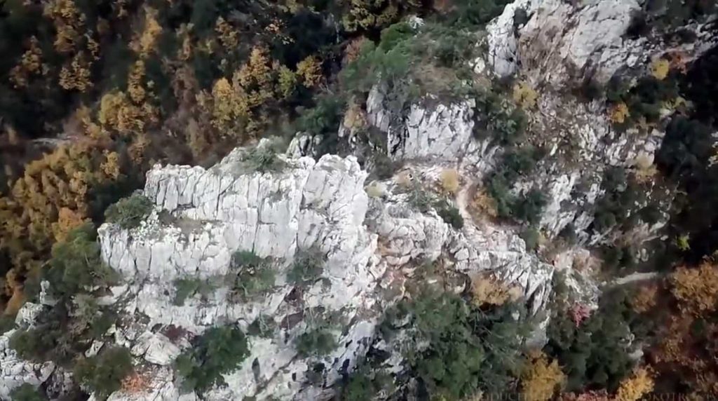 Όλυμπος | Σε εξέλιξη επιχείρηση διάσωσης ορειβάτισσας από τη Σερβία στη θέση “Πόρτες”