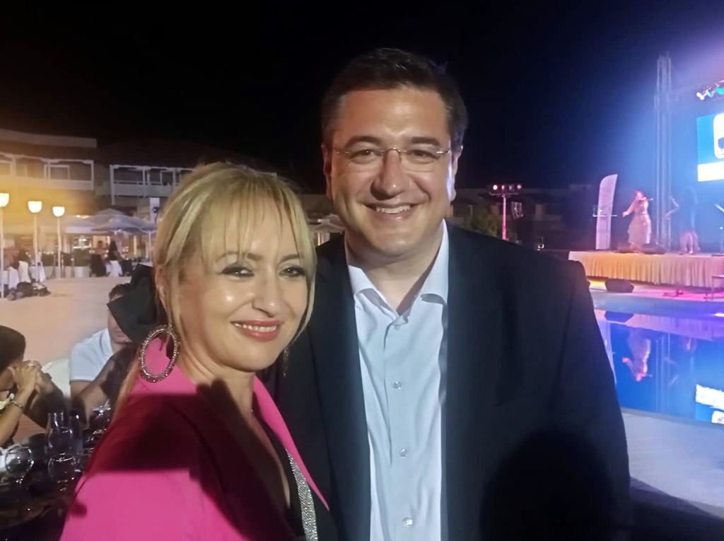 Τέλος στα σενάρια! Μαυρίδου και Τζιτζικώστας προχωράνε μαζί!