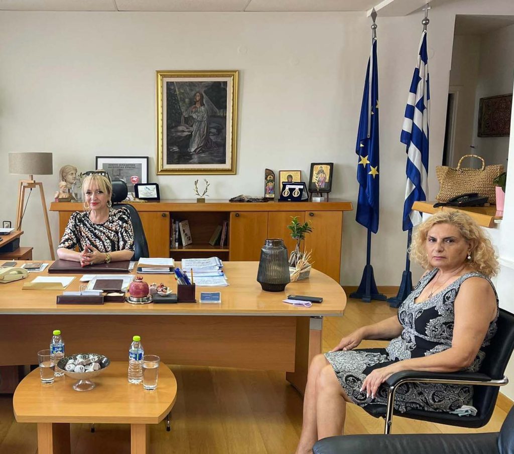 Συνάντηση της Αντιπεριφερειάρχη Πιερίας με την νέα Διευθύντρια Πρωτοβάθμιας Εκπαίδευσης Πιερίας