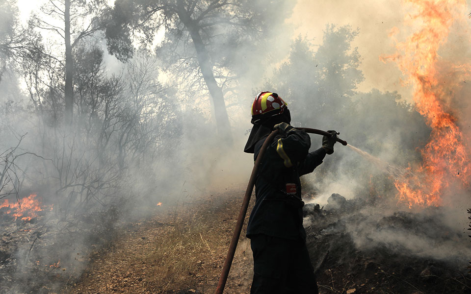 Πολύ υψηλός κίνδυνος πυρκαγιάς προβλέπεται αύριο 2/7 για 5 Περιφέρειες της χώρας