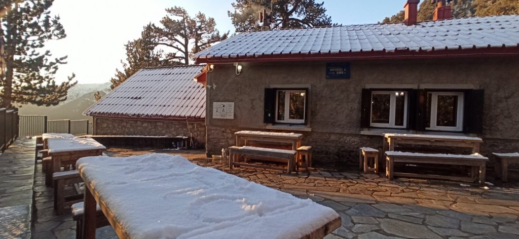 Όλυμπος | Το πρώτο χιόνι στα 2.100μ.