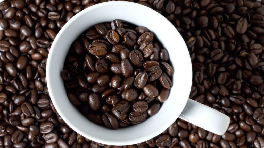 Καφεΐνη | Πώς επηρεάζει την πίεση του αίματος